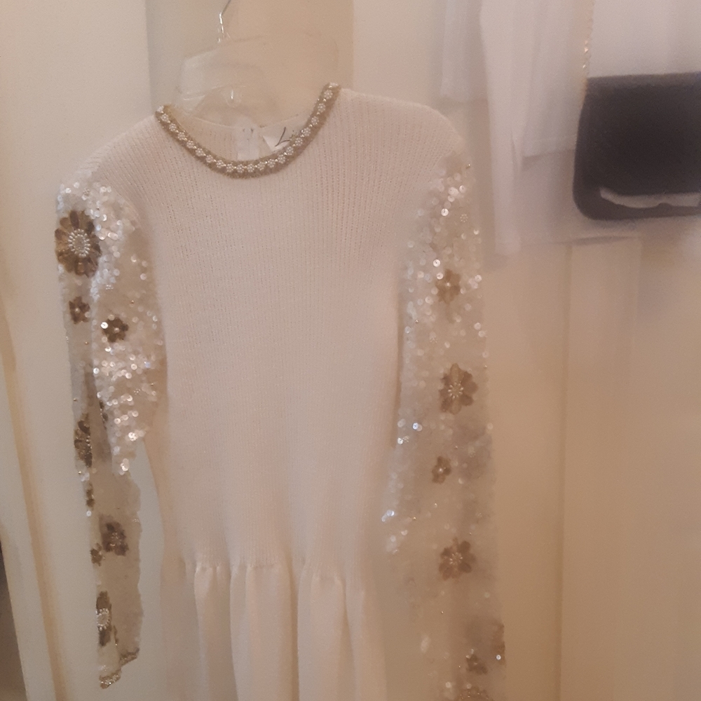 Knit dress by Lillie Rubin